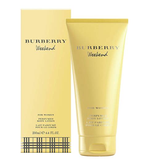 Burberry weekend body lotion